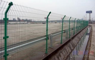 护栏网厂家报价指南 以安平县博丰金属丝网制品厂为例